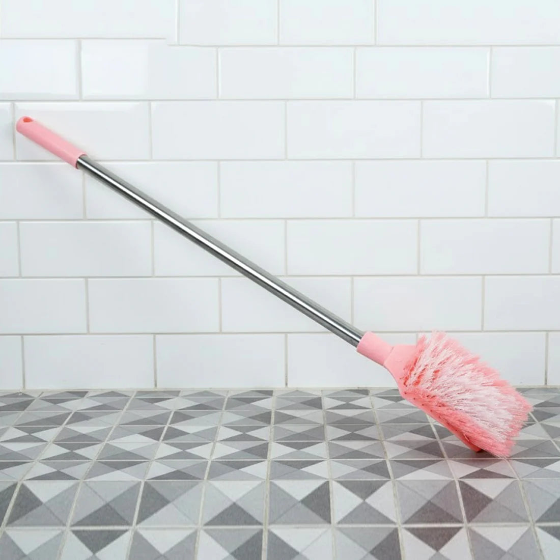 Toilet Cleaning Brush – Long Handle, Ergonomic & Splash-Resistant