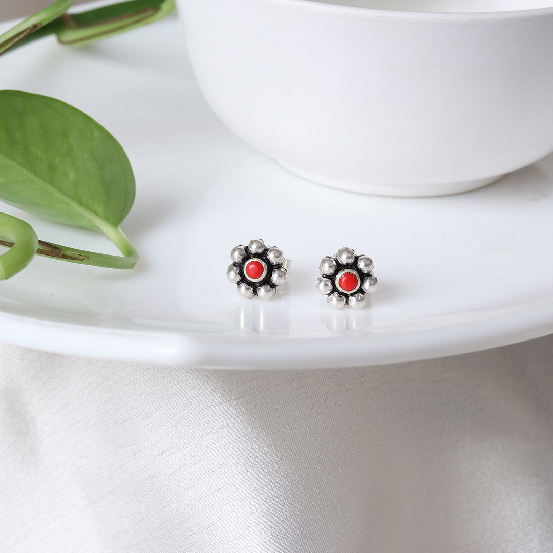 Coral Kudi Studs