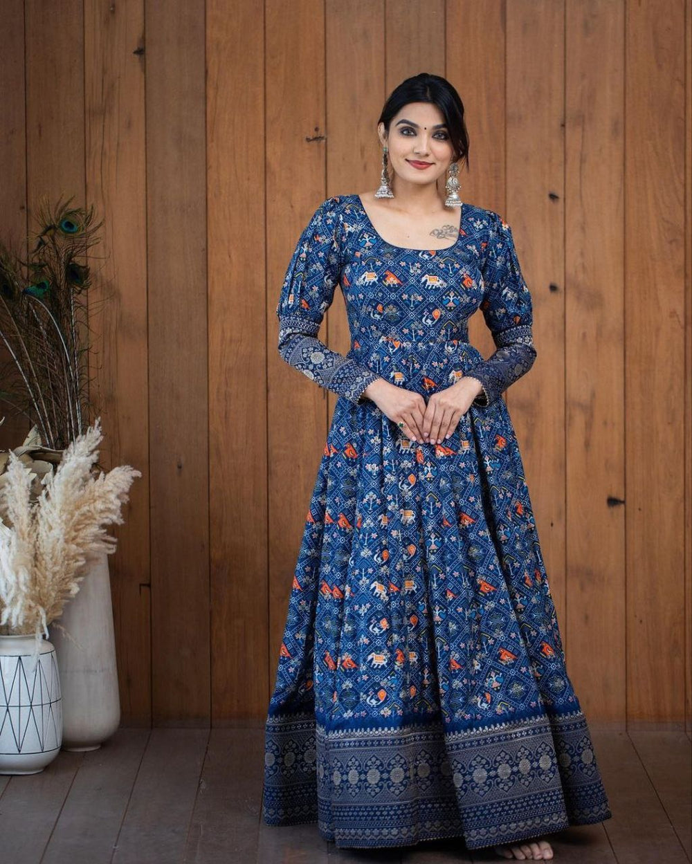 Stylish Printed Georgette Gown for Women – Party, Wedding & Festive Wear