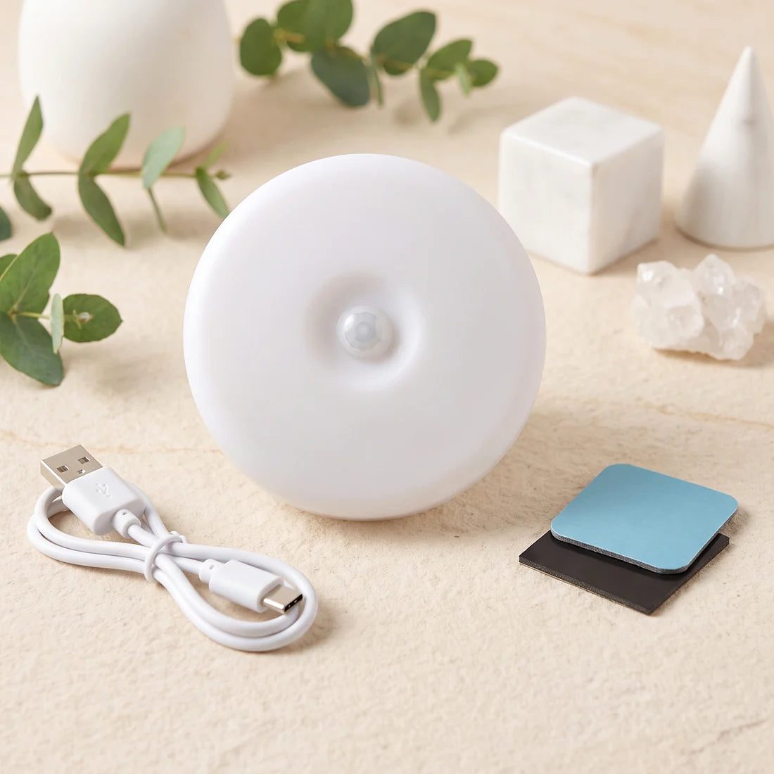 Motion Sensor LED Light, Rechargeable Wireless Night Light with PIR Sensor (1 Set)